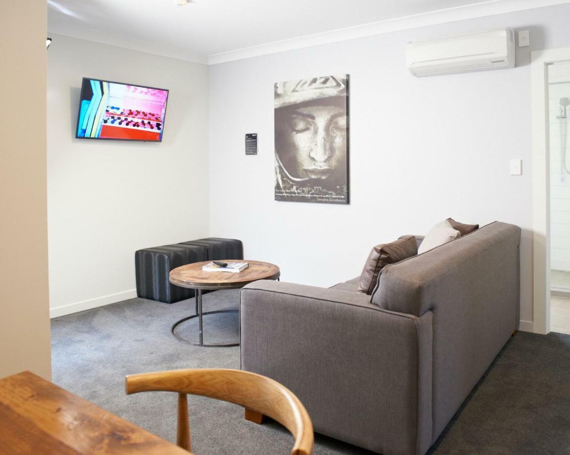 Kelly Rd Cambridge Lodge Bagian luar foto